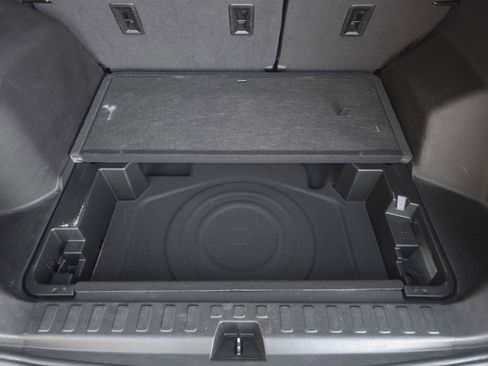 Used 2022 Chevrolet Equinox LT image 29