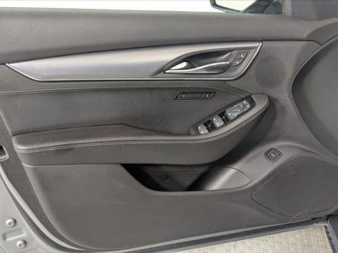 Used 2023 Cadillac CT5 Luxury image 13