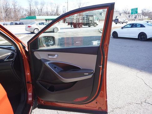 Used 2018 Hyundai Santa Fe Sport image 20