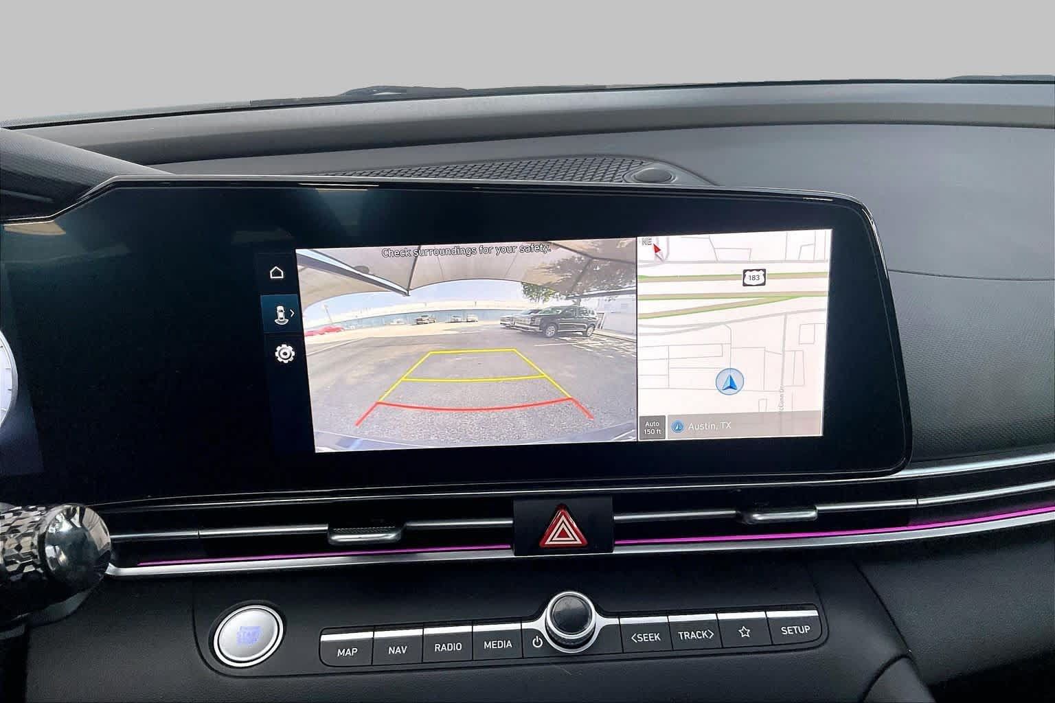 Certified 2025 Hyundai Elantra SEL FWD image 29