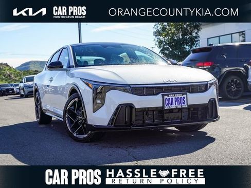 New 2026 Kia K4 GT-Line w/ GT-Line Sunroof Package FWD image 1