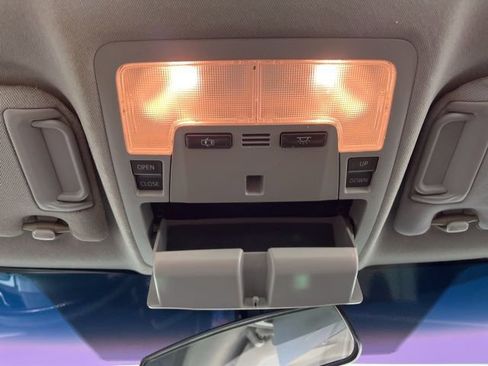 Used 2012 Toyota Camry SE image 36