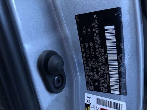 Certified 2025 Toyota Highlander XSE AWD/4WD image 32