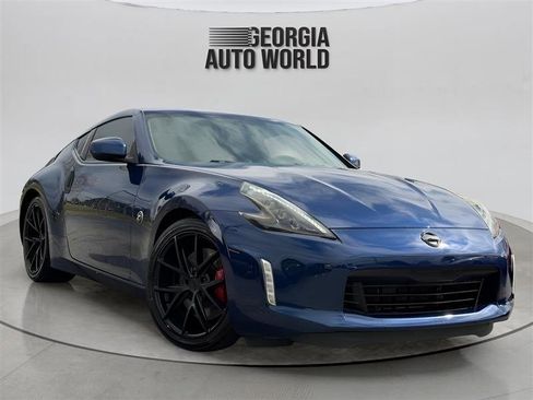 Used 2020 Nissan 370Z Coupe image 8