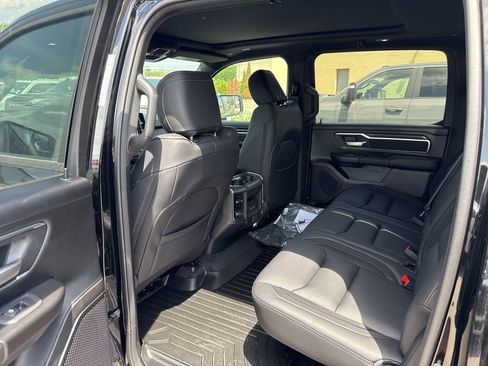 New 2026 RAM 1500 Big Horn AWD/4WD image 12