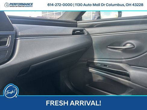 Used 2022 Lexus ES 250 image 22