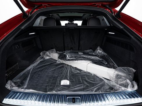 New 2026 Audi RS Q8 performance image 23