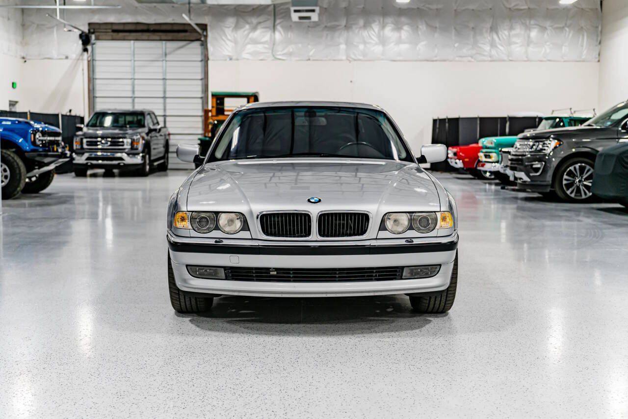 Used 2001 BMW 740iL RWD image 8