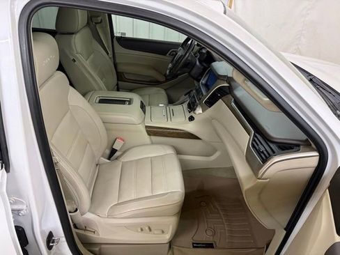 Used 2018 GMC Yukon XL Denali AWD/4WD image 27