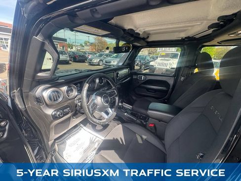 Used 2020 Jeep Gladiator Overland AWD/4WD image 31