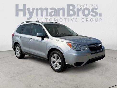 Used 2015 Subaru Forester 2.5i Premium AWD/4WD image 1