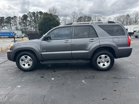 Used 2008 Toyota 4Runner SR5 image 5