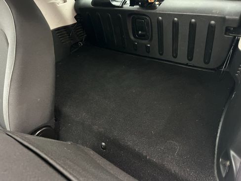 Used 2016 smart fortwo passion image 4