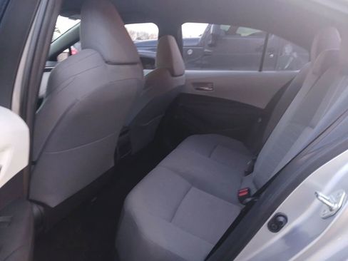 Used 2020 Toyota Corolla SE image 4