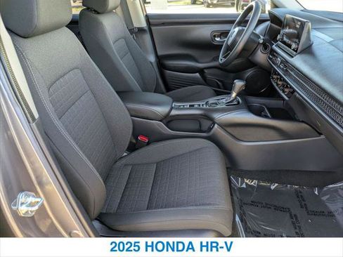 Certified 2025 Honda HR-V LX image 25