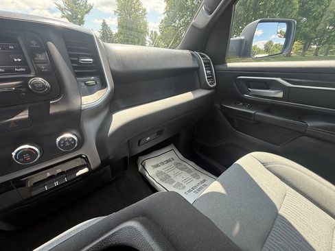Used 2023 RAM 1500 Big Horn AWD/4WD image 26
