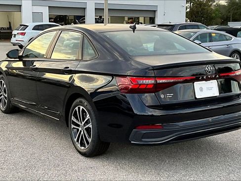 New 2026 Volkswagen Jetta Sport FWD image 7