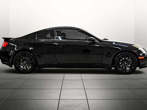 Used 2005 INFINITI G35 Coupe w/ (P01) Premium Pkg RWD image 8