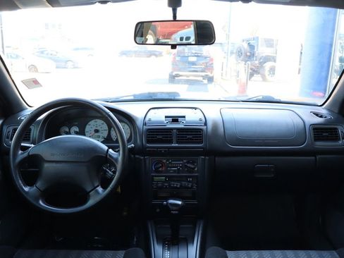 Used 2000 Subaru Impreza RS image 13