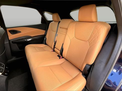Used 2023 Lexus RX 350 Premium w/ Accessory Package FWD image 21