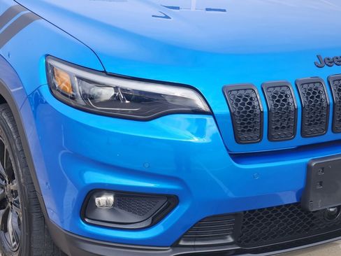 Used 2023 Jeep Cherokee Altitude Lux image 9