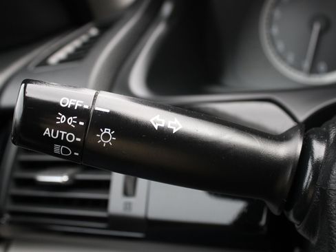 Used 2017 Honda Accord LX image 33