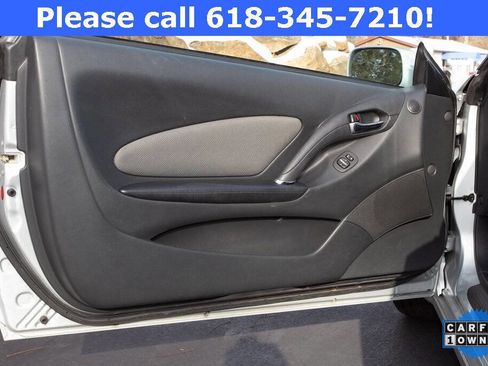 Used 2004 Toyota Celica GT image 13