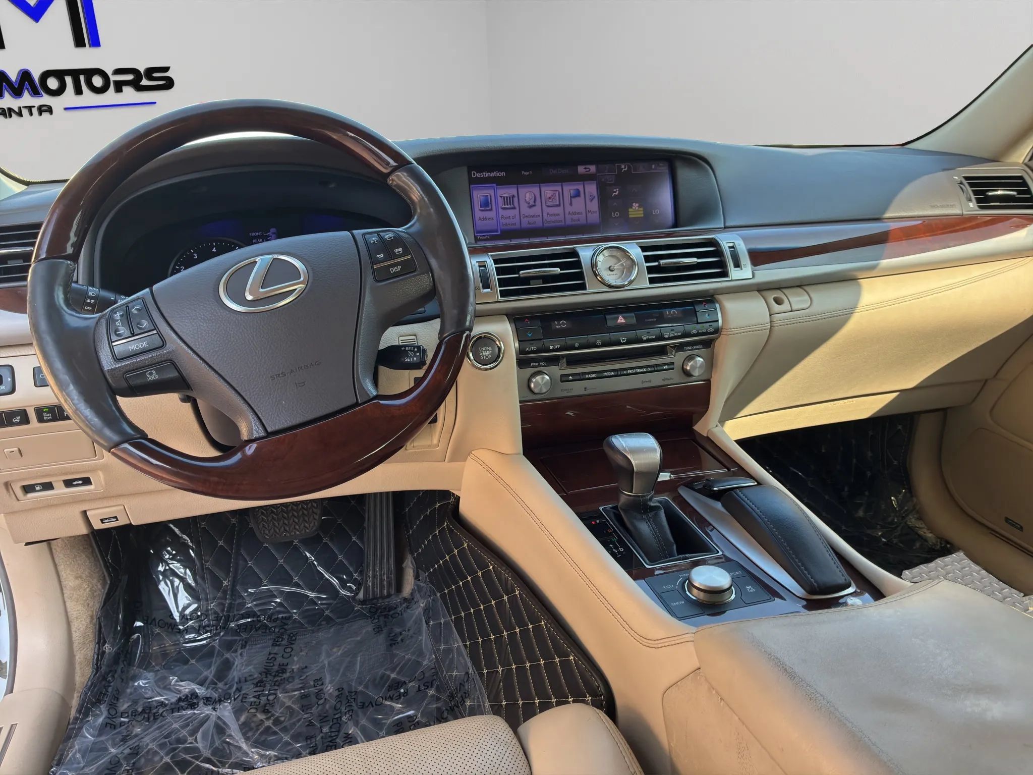 Used 2013 Lexus LS 460 AWD w/ Comfort Pkg image 14