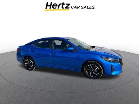 Used 2025 Nissan Sentra SV image 1