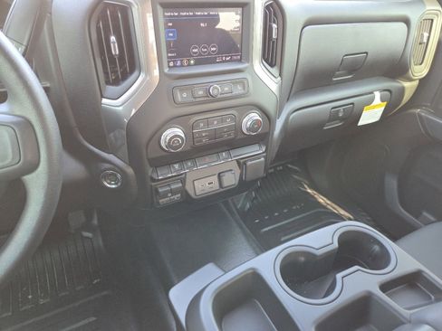 New 2026 GMC Sierra 3500 Pro w/ Convenience Package image 33