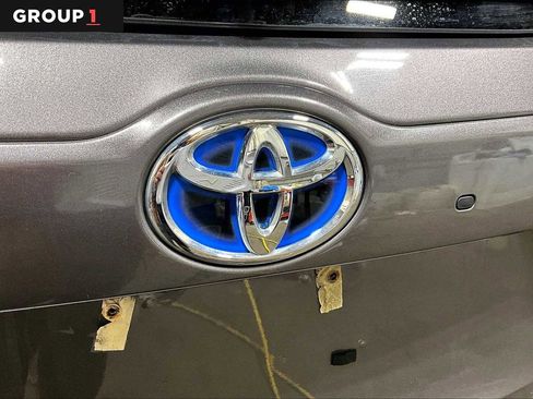 Used 2018 Toyota Highlander XLE image 31