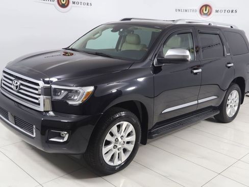 Used 2020 Toyota Sequoia Platinum AWD/4WD image 24