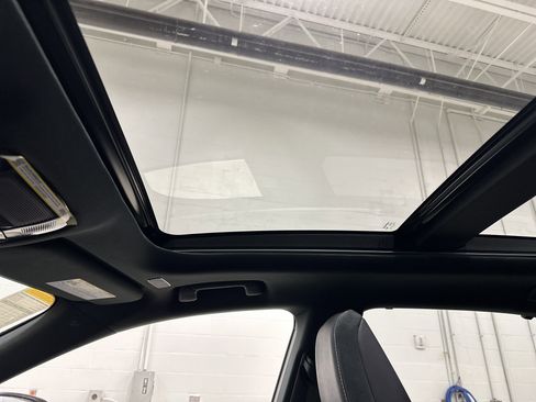 Certified 2025 Lexus RX 350 AWD image 28