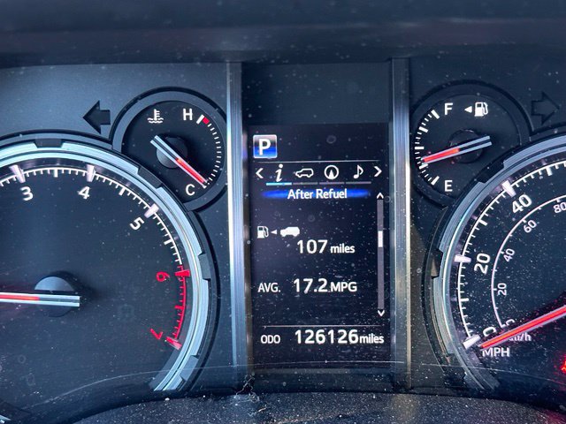 Used 2021 Toyota 4Runner Limited AWD/4WD image 14