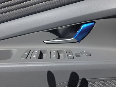 New 2026 Hyundai Elantra Sport FWD image 22