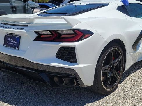 Used 2023 Chevrolet Corvette Stingray Preferred Cpe w/ Z51 Performance Package RWD image 10