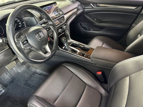 Used 2022 Honda Accord Sport image 4