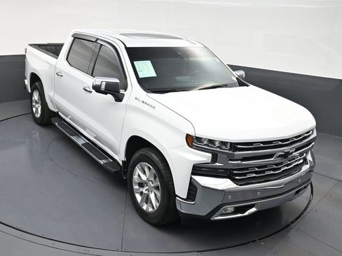 Used 2021 Chevrolet Silverado 1500 LTZ w/ LTZ Premium Package RWD image 18