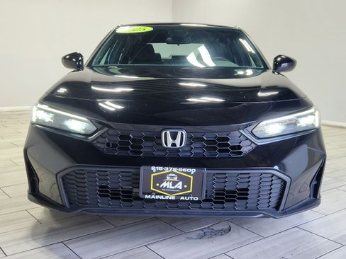 Used 2025 Honda Civic Sport image 8