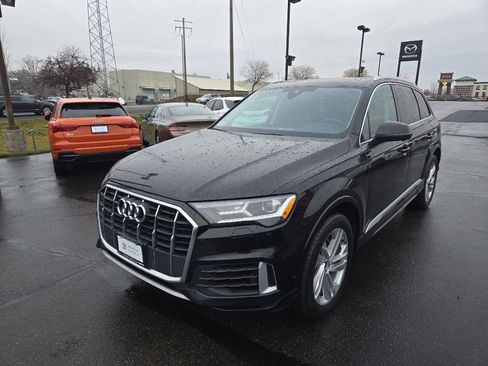 Used 2021 Audi Q7 3.0T Premium Plus image 3