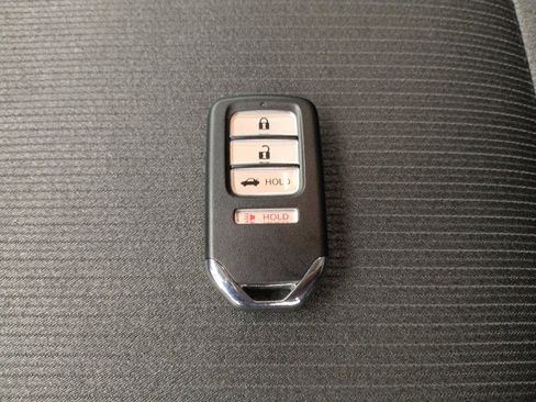 Used 2022 Honda Accord LX image 32