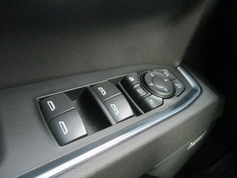 Certified 2024 GMC Sierra 2500 SLT w/ SLT Premium Package image 25