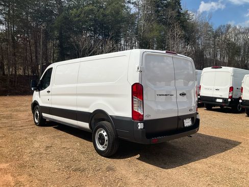 New 2026 Ford Transit 250 Low Roof RWD image 7