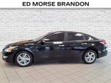 Used 2014 Nissan Altima 2.5 SL w/ Moonroof Package image 2