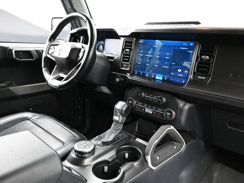 Certified 2021 Ford Bronco First Edition AWD/4WD image 10