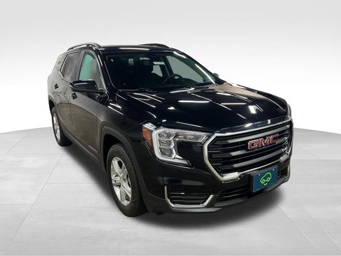 Certified 2023 GMC Terrain SLE w/ Driver Convenience Package AWD/4WD image 1