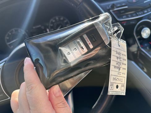 Certified 2020 Acura RDX FWD w/ Technology Package image 37