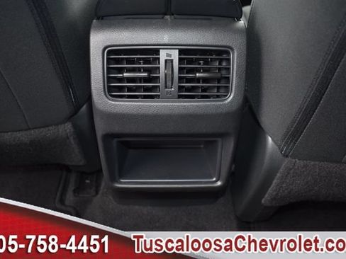 Used 2024 Nissan Rogue S AWD/4WD image 22