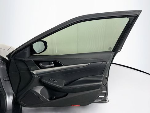 Used 2021 Nissan Maxima 3.5 SV w/ Floor Mat Group image 30