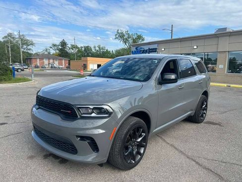 Used 2025 Dodge Durango GT AWD/4WD image 1